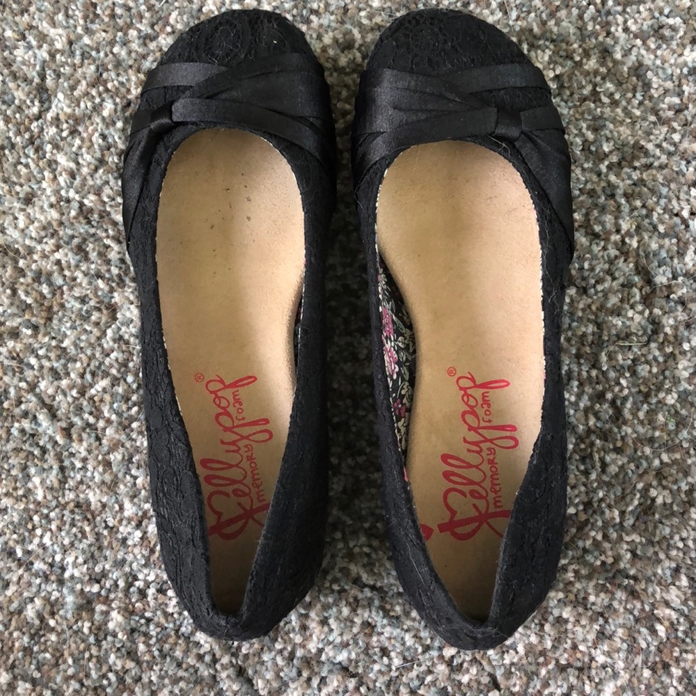 Black Ballet Flats